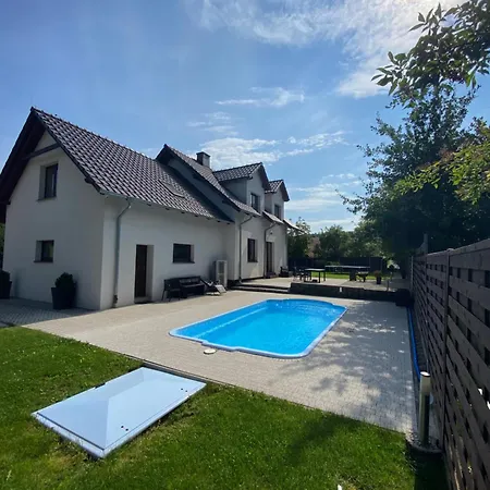 B2 Z Basenem I Strefa Sosnowka (Jelenia Gora)