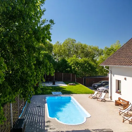 Apartamento B2 Z Basenem I Strefą