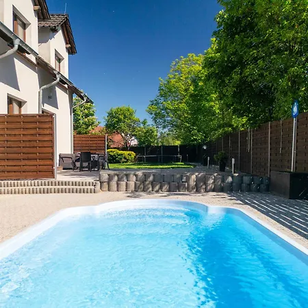 B2 Z Basenem I Strefą Apartamento