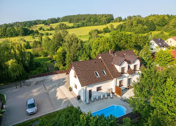 B2 Z Basenem I Strefa Apartment Sosnowka (Jelenia Gora)