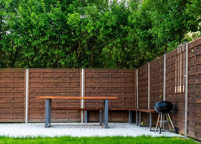 B2 Z Basenem I Strefa Apartment *